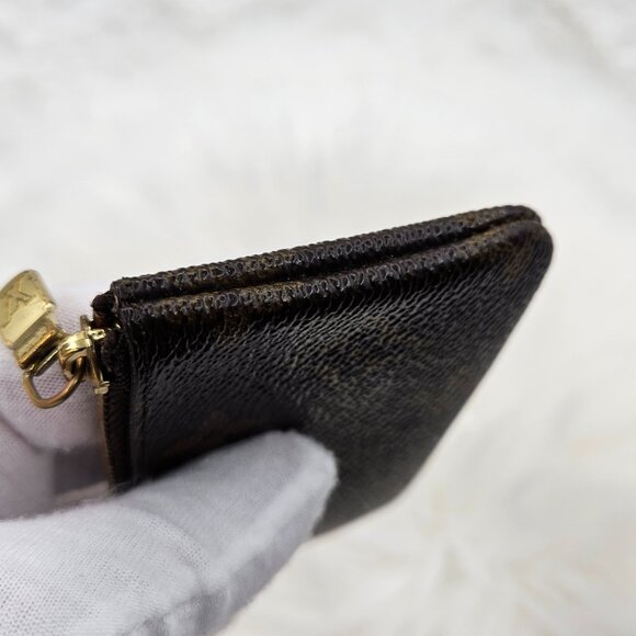 LV Monogram KeyClรฉs/Coinpurse - Picture 10 of 13
